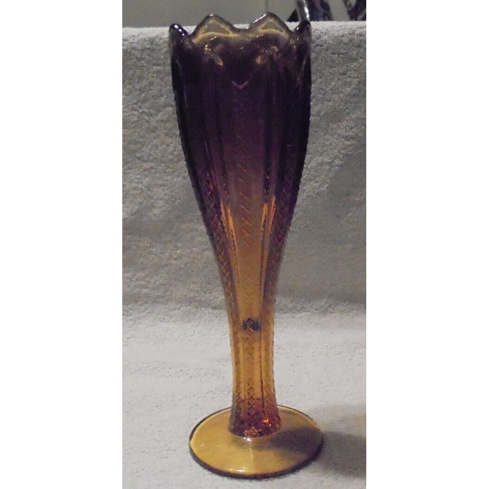 Vintage 1970 Tiara Exclusive Indiana Glass Dark Amber 10" Ribbon Vase